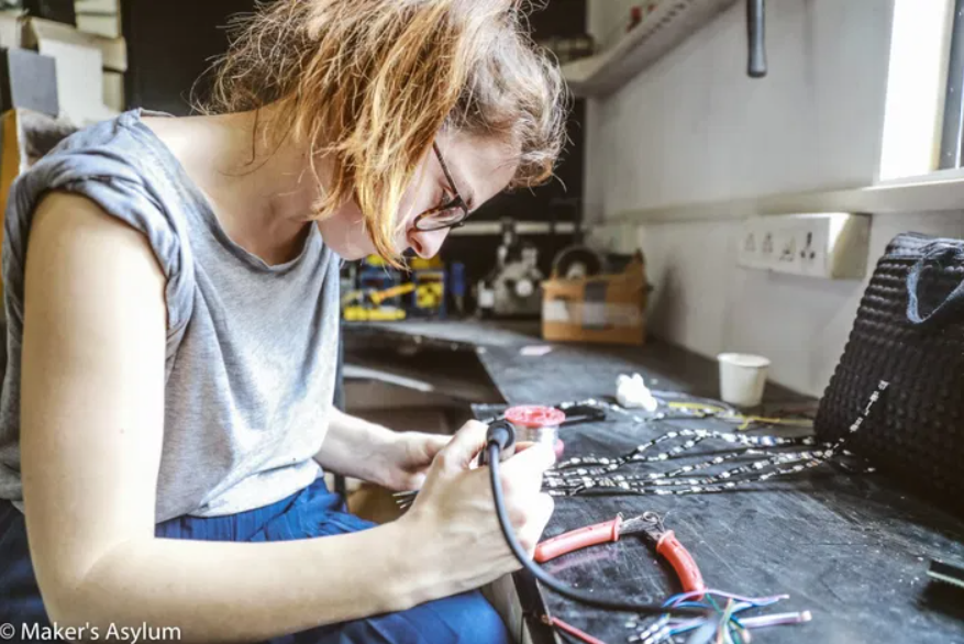 Electronics and Microcontrollers (EMC) Level 1 EMC1